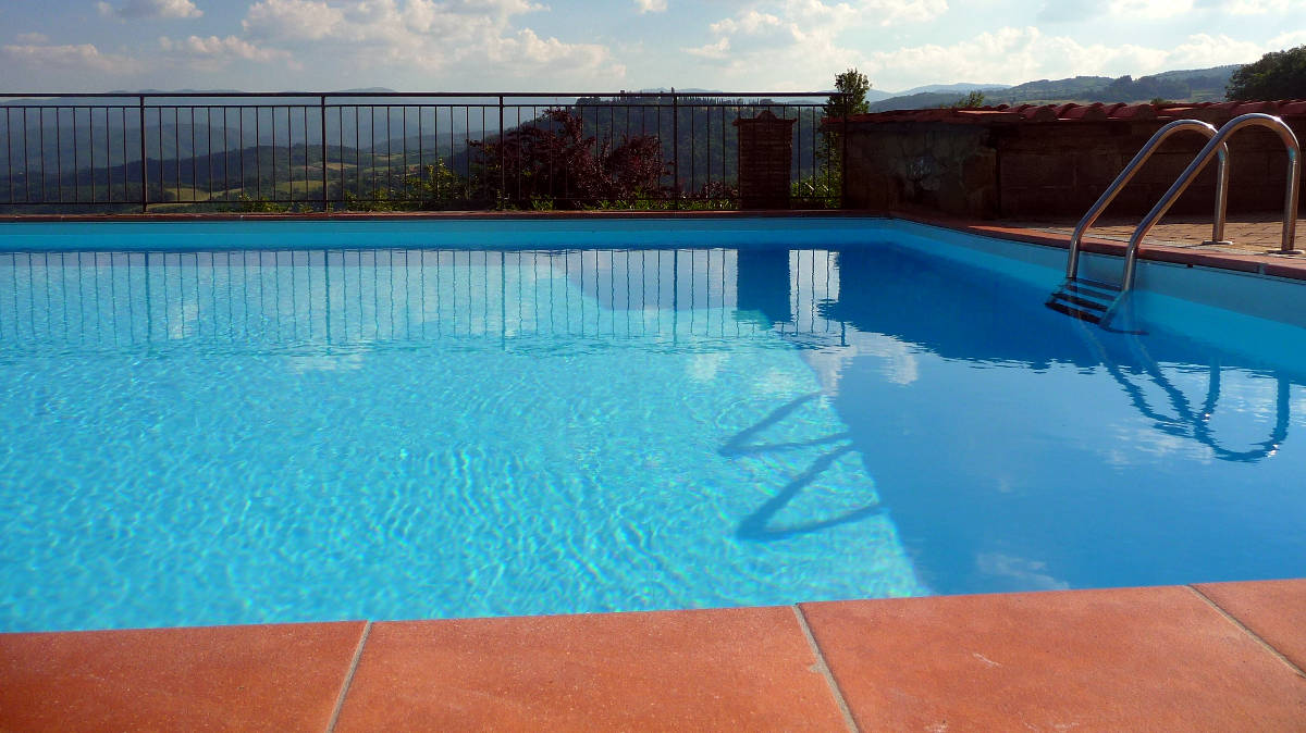 Agriturismo Poppiena Piscina 6